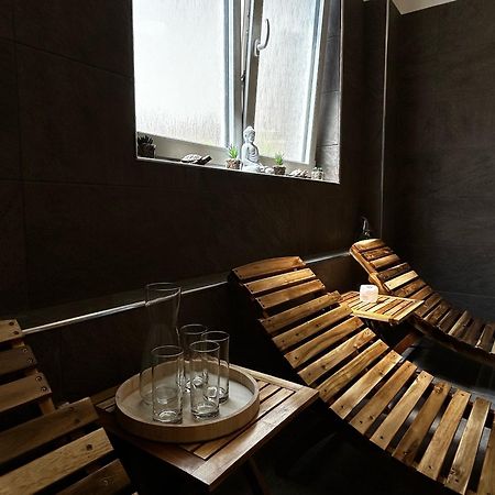 Arkada Hotel Bučovice Buitenkant foto